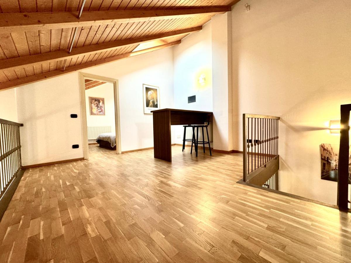 The Loft Apartment ทิมิชัวรา ภายนอก รูปภาพ