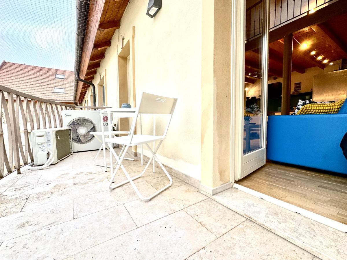 The Loft Apartment ทิมิชัวรา ภายนอก รูปภาพ